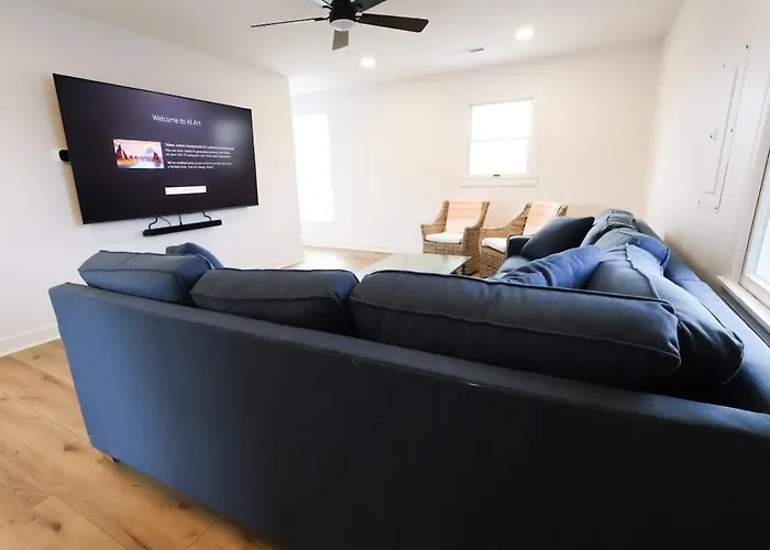 Holiday home Walk To Harborside Sleeps 16 Boat Trailer Parking