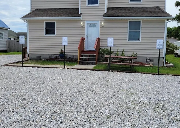 Holiday home Walk To Harborside Sleeps 16 Boat Trailer Parking *